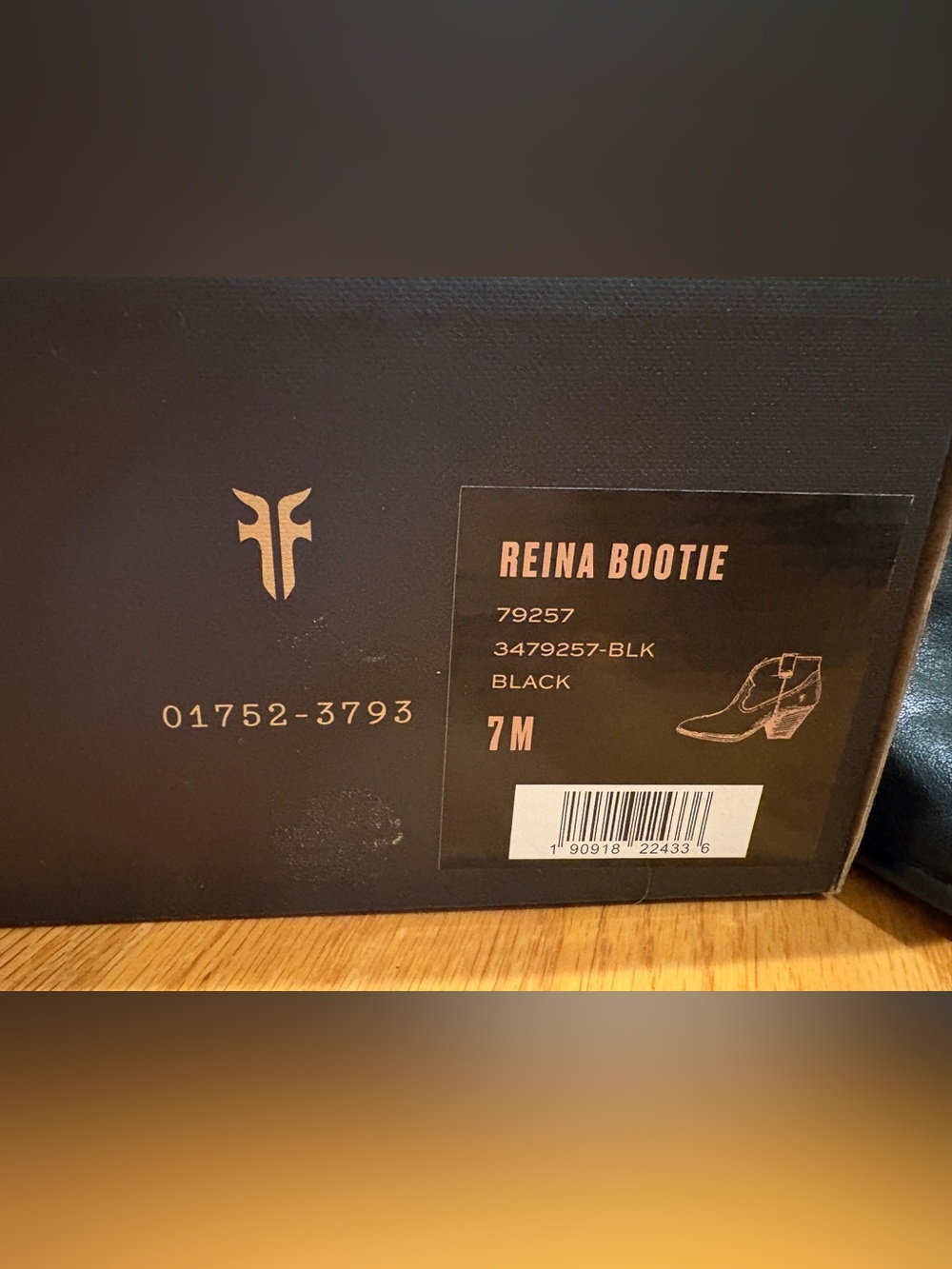 FRYE Black Pointed Leather Reina Ankle Booties with Side Zip - Picture 12 of 14